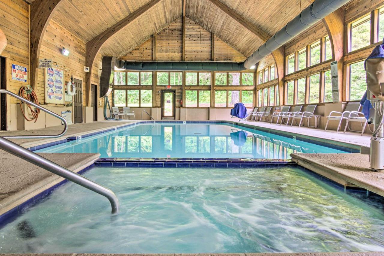 Modern Studio With Balcony About 1 Mi To Lake Lure! Екстериор снимка